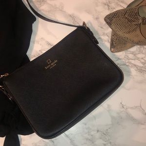 Kate Spade Crossbody ♠️